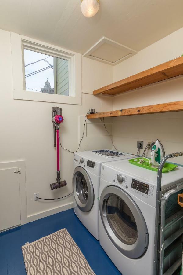 People'S House Apartment พอร์ตทาวเซนด์ ภายนอก รูปภาพ