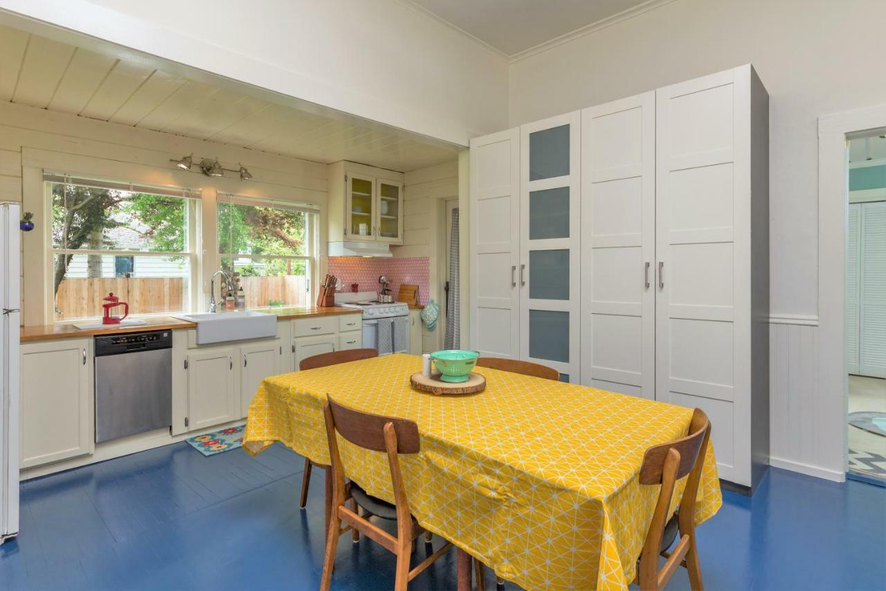 People'S House Apartment พอร์ตทาวเซนด์ ภายนอก รูปภาพ